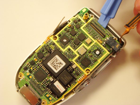 LG VX6100 Logic Board Replacement: crwdns2935265:07crwdnd2935265:02crwdnd2935265:02crwdne2935265:0