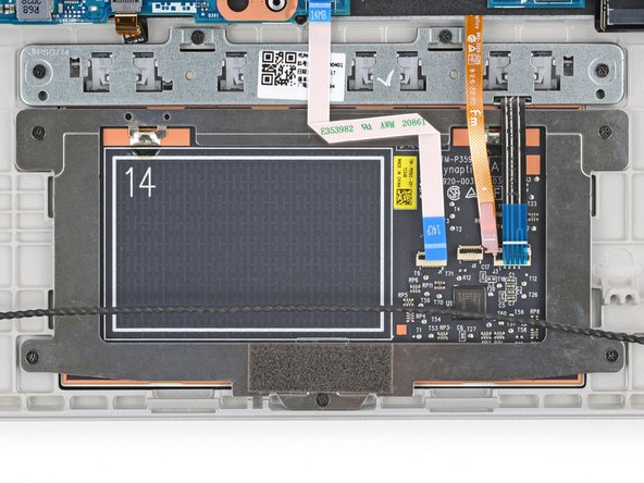 HP EliteBook 840 Aero G8 Touchpad Replacement, Remove the touchpad screws: crwdns2935265:013crwdnd2935265:02crwdnd2935265:02crwdne2935265:0