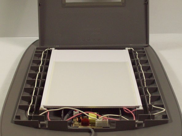 Microtek ScanMaker 5900 New Upper Lid Bulbs Replacement, Remove the protective plastic covering: crwdns2935265:03crwdnd2935265:03crwdnd2935265:03crwdne2935265:0