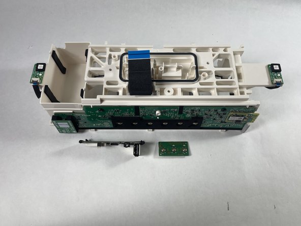 Sony SRS-XB43 Port Housing PCB Replacement: crwdns2935265:011crwdnd2935265:03crwdnd2935265:03crwdne2935265:0