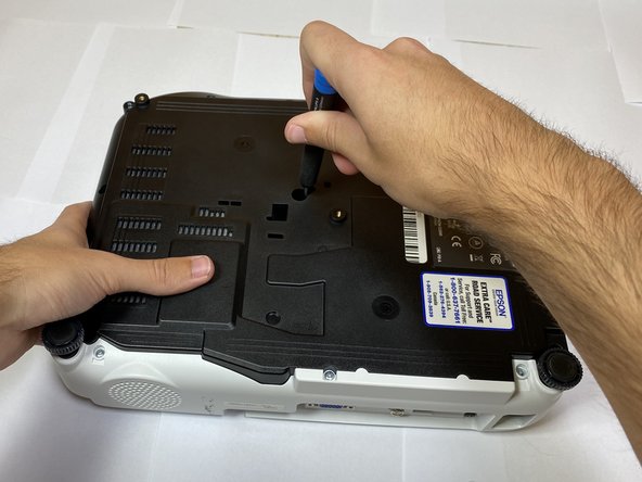 Epson VS250 Fan Replacement: crwdns2935265:05crwdnd2935265:02crwdnd2935265:02crwdne2935265:0