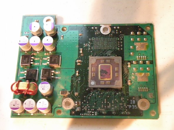 Power Mac G4 Quicksilver Teardown, Removing the CPU: crwdns2935265:08crwdnd2935265:02crwdnd2935265:03crwdne2935265:0