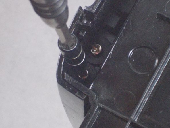 Keurig K10 MINI PLUS Brew Button Replacement: stap 0, afbeelding 2 van 2