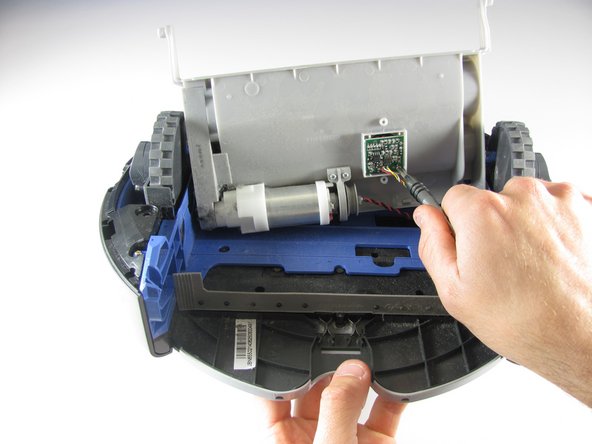 iRobot Roomba 655 Pet Series Brush Motor Replacement: crwdns2935265:06crwdnd2935265:02crwdnd2935265:02crwdne2935265:0