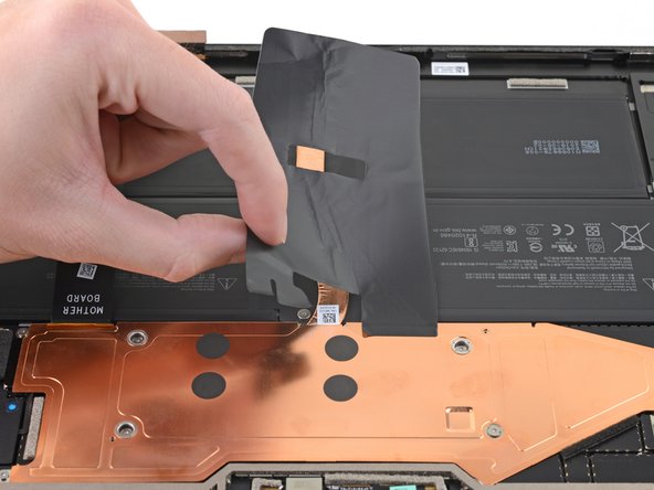 Microsoft Surface Pro X Front Camera Replacement: étape 27, image 2 de 3