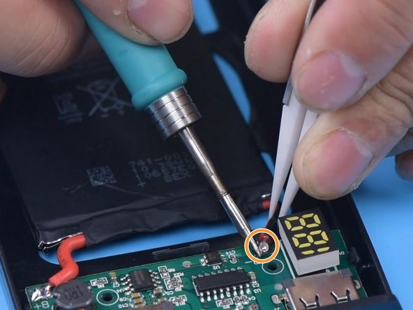 Reuse Old Batteries As A Power Bank, Solder to the power board: crwdns2935265:07crwdnd2935265:02crwdnd2935265:02crwdne2935265:0