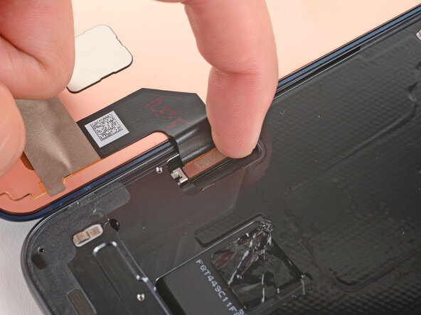 Google Pixel 9a Screen Replacement, Reconnect the screen: crwdns2935265:032crwdnd2935265:02crwdnd2935265:02crwdne2935265:0