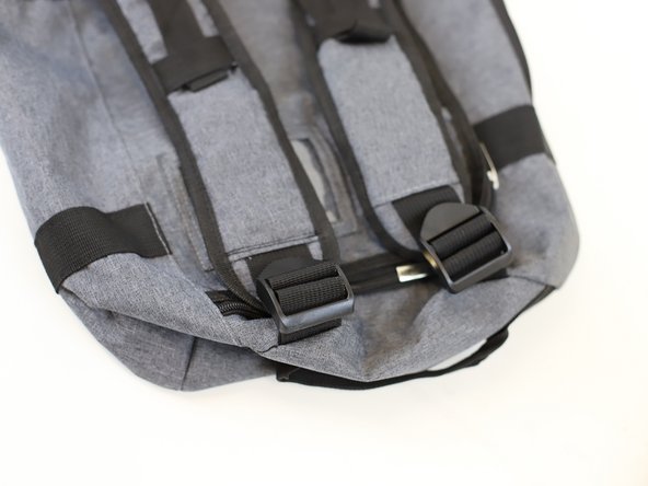 How to Fix a Broken Backpack strap, Finished and ready!: crwdns2935265:07crwdnd2935265:03crwdnd2935265:03crwdne2935265:0