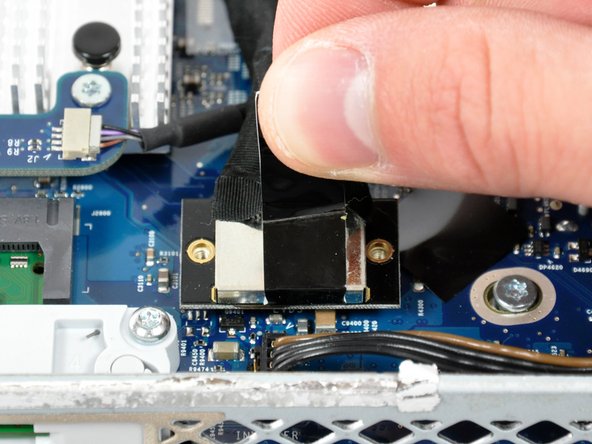 iMac Intel 17" AirPort Extreme Replacement: crwdns2935265:09crwdnd2935265:02crwdnd2935265:02crwdne2935265:0