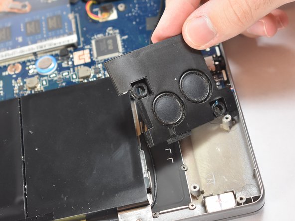 Acer Aspire R7-572-6423 Speakers Replacement: crwdns2935265:04crwdnd2935265:03crwdnd2935265:03crwdne2935265:0