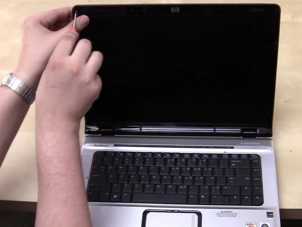 Disassembling Asus K550L Laptop Screen, Screen: crwdns2935265:01crwdnd2935265:02crwdnd2935265:03crwdne2935265:0