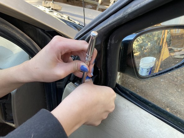 1997 Saturn II Passenger Side Mirror Replacement: crwdns2935265:05crwdnd2935265:03crwdnd2935265:03crwdne2935265:0