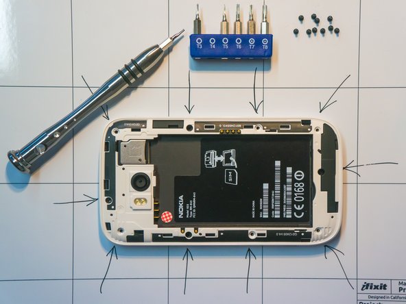 Nokia Lumia 822 Basic Disassembly: crwdns2935265:03crwdnd2935265:02crwdnd2935265:02crwdne2935265:0