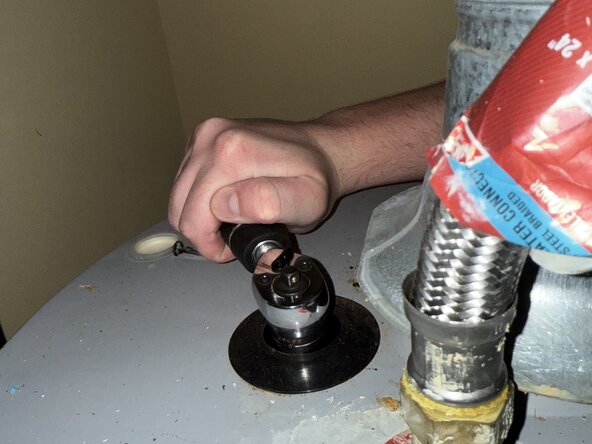 AO Smith 100 50-Gallon Water Heater Sacrificial Anode Rod Replacement: crwdns2935265:04crwdnd2935265:02crwdnd2935265:02crwdne2935265:0