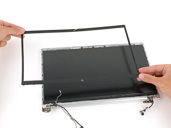 HP EliteBook 845 G7 Display Panel Replacement, Remove the bezel: crwdns2935265:024crwdnd2935265:02crwdnd2935265:03crwdne2935265:0