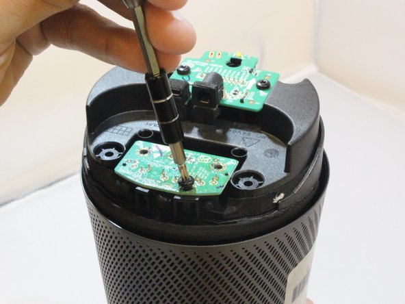 Harman Kardon Invoke Microphone on/off Button Replacement, Unscrew the board: crwdns2935265:04crwdnd2935265:02crwdnd2935265:02crwdne2935265:0