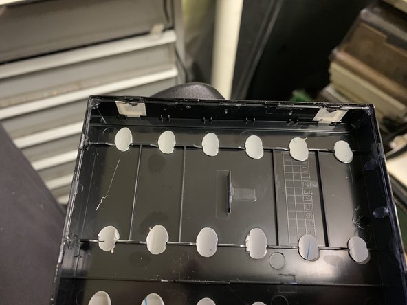 Dell Inspiron 7500 Battery Teardown: 手順 3、 3の画像 3