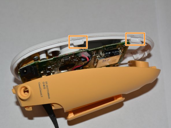 VTech Safe and Sound DM111-2 Plastic Clip Replacement: crwdns2935265:04crwdnd2935265:02crwdnd2935265:02crwdne2935265:0