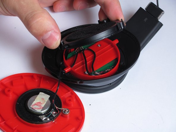 Beats Studio First Generation Speaker Replacement: crwdns2935265:012crwdnd2935265:02crwdnd2935265:02crwdne2935265:0