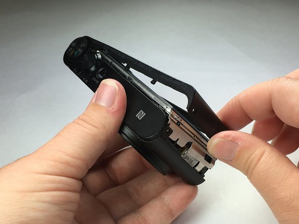 Sony Cyber-shot DSC-WX350 Control Wheel Replacement: crwdns2935265:05crwdnd2935265:02crwdnd2935265:03crwdne2935265:0