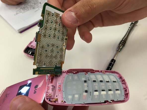 LG Flare Keyboard Replacement: crwdns2935265:06crwdnd2935265:02crwdnd2935265:02crwdne2935265:0