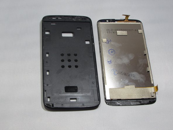 BLU Studio G Screen Replacement: crwdns2935265:010crwdnd2935265:03crwdnd2935265:03crwdne2935265:0