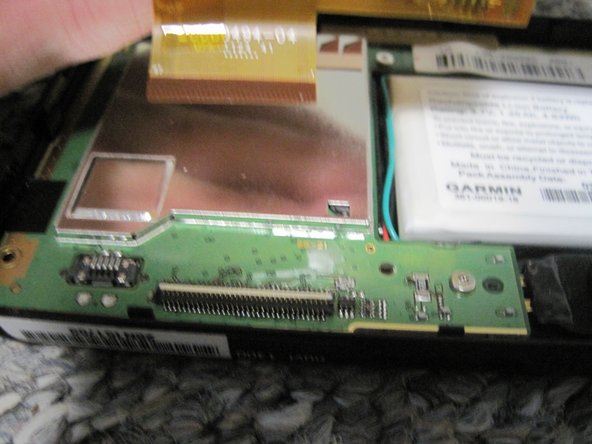 Removing the Garmin Nuvi 1300 LCD touch Screen assembly: crwdns2935265:06crwdnd2935265:03crwdnd2935265:03crwdne2935265:0