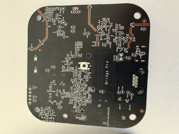 Philips Hue Bridge Pro: crwdns2935265:04crwdnd2935265:01crwdnd2935265:01crwdne2935265:0