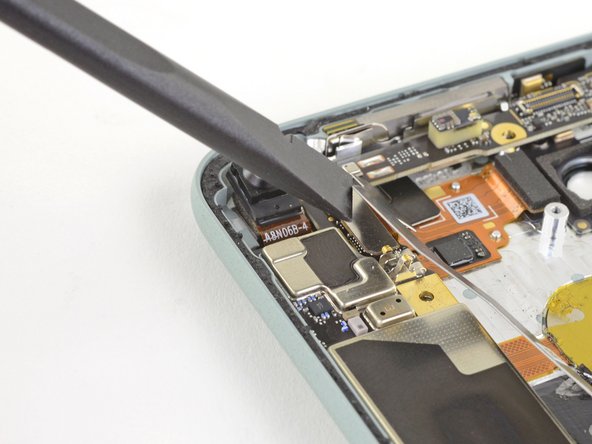 Google Pixel 5 Motherboard Replacement, Bend the flex cable out of the way: crwdns2935265:036crwdnd2935265:02crwdnd2935265:03crwdne2935265:0