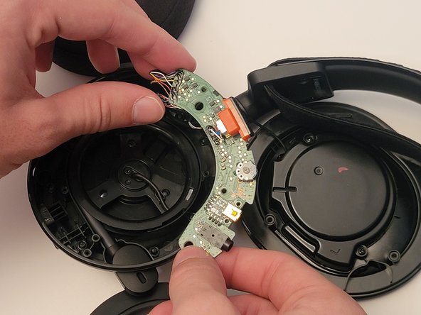 SteelSeries Arctis Pro Headset Volume Control Wheel Replacement: stap 0, afbeelding 3 van 3