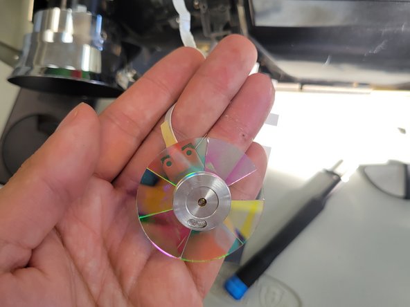 Optoma HD72 Color Wheel Replacement: crwdns2935265:07crwdnd2935265:03crwdnd2935265:03crwdne2935265:0