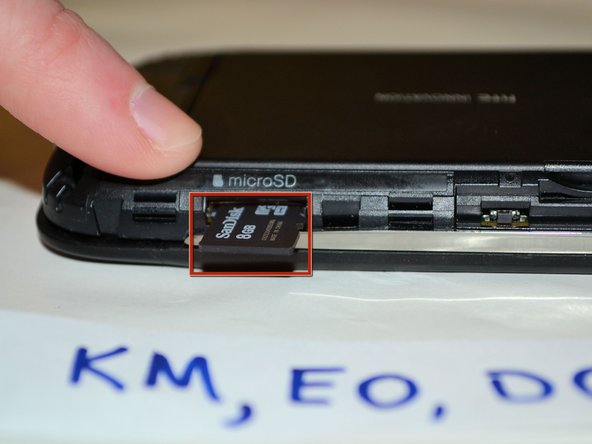 HTC Droid Eris Front Panel Assembly Replacement, Midframe: crwdns2935265:03crwdnd2935265:02crwdnd2935265:02crwdne2935265:0