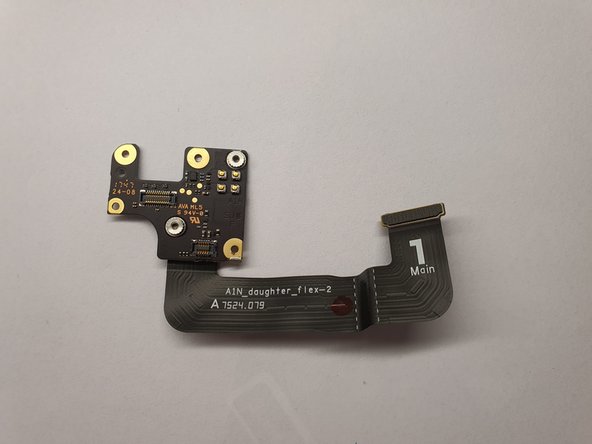Nokia 8 Sirocco Teardown, Daughter board: crwdns2935265:04crwdnd2935265:03crwdnd2935265:03crwdne2935265:0