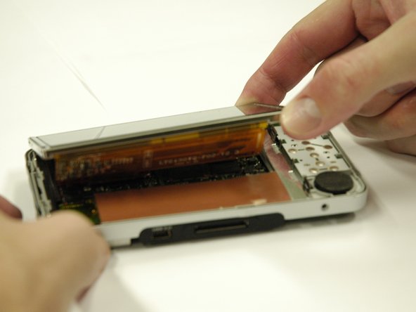 Creative Zen Vision W Motherboard Replacement, LCD Screen: crwdns2935265:04crwdnd2935265:03crwdnd2935265:03crwdne2935265:0