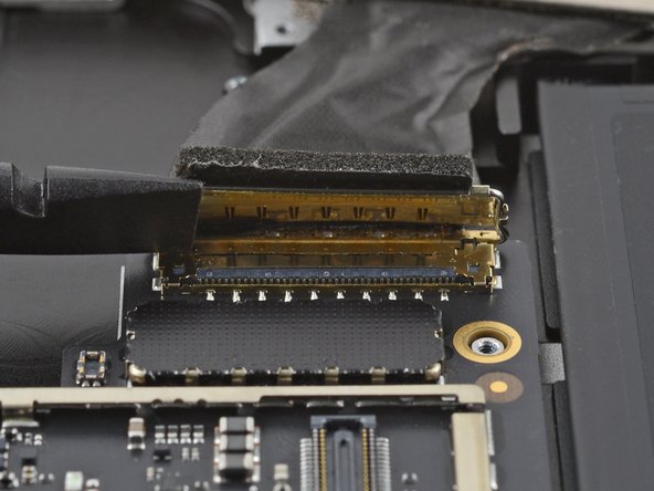 Microsoft Surface Pro X Volume Button Cable Replacement, Remove the Surface Connect port: passo 85, immagine 2 di 2