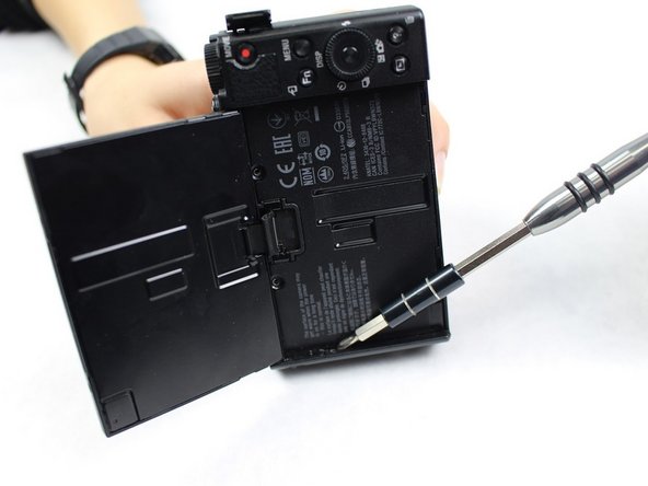 Sony Cyber-shot DSC-HX80 Lens Replacement: crwdns2935265:05crwdnd2935265:02crwdnd2935265:02crwdne2935265:0