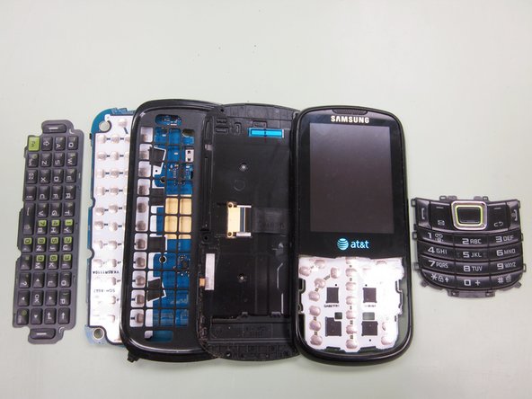 Samsung Evergreen SGH-A667 Teardown: crwdns2935265:09crwdnd2935265:03crwdnd2935265:03crwdne2935265:0