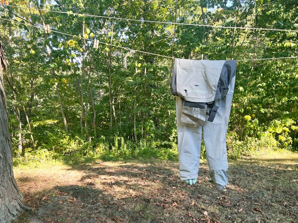 How to Machine Wash a Wader, Dry the waders: crwdns2935265:05crwdnd2935265:02crwdnd2935265:03crwdne2935265:0