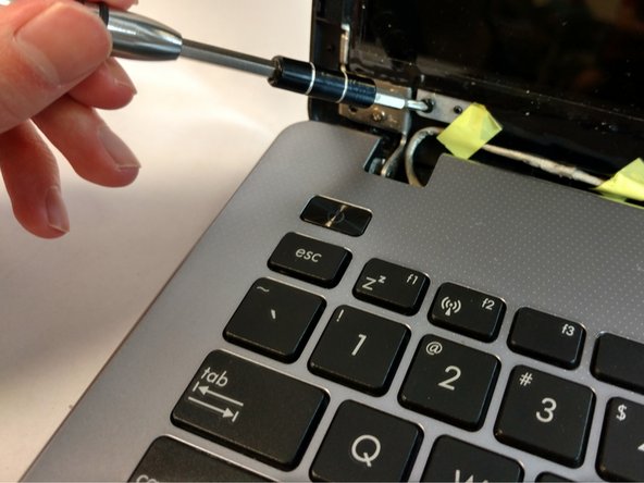 ASUS X550LB-DS71 Display Panel Replacement: crwdns2935265:03crwdnd2935265:03crwdnd2935265:03crwdne2935265:0