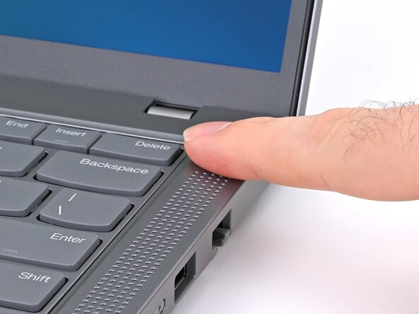 How to Install Linux on a Windows PC, Boot into the new operating system: crwdns2935265:09crwdnd2935265:02crwdnd2935265:03crwdne2935265:0