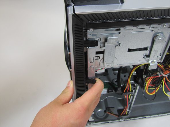 HP Envy 700-030qe CD Drive Replacement: crwdns2935265:06crwdnd2935265:02crwdnd2935265:02crwdne2935265:0