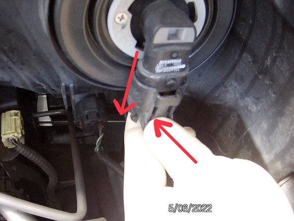 2015-2019 Toyota Highlander Headlight Bulbs Replacement: crwdns2935265:04crwdnd2935265:02crwdnd2935265:03crwdne2935265:0