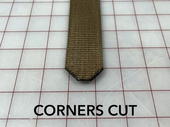 Trim a Webbing Belt, Draw the tip design: crwdns2935265:03crwdnd2935265:03crwdnd2935265:03crwdne2935265:0