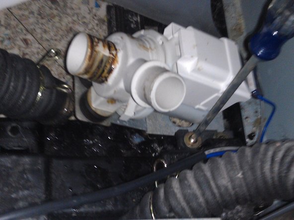 Repairing GE Washer WPGT9350COPL Drain Pump: crwdns2935265:011crwdnd2935265:03crwdnd2935265:03crwdne2935265:0