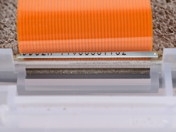 Game Boy Advance Screen Lens Replacement, Where to insert your tool: crwdns2935265:015crwdnd2935265:03crwdnd2935265:03crwdne2935265:0