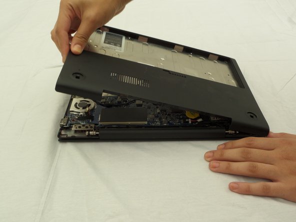 Google Cr-48 Chromebook Bottom Casing Replacement