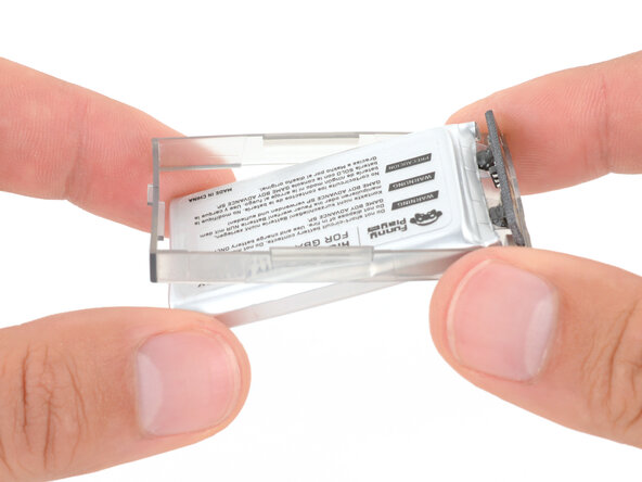 How to Reshell Your Game Boy Advance SP, Install the battery: crwdns2935265:066crwdnd2935265:01crwdnd2935265:03crwdne2935265:0