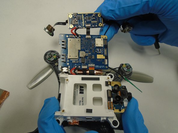 AEE Mach 1 Camera Replacement: passo 8, immagine 2 di 2