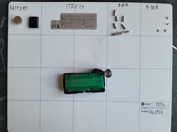 Digital Caliper Teardown, Housing dissasembly: crwdns2935265:03crwdnd2935265:02crwdnd2935265:03crwdne2935265:0