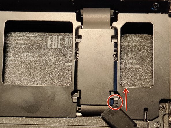 Sony A7 II Top Flex Cable replacement, Removing the LCD Flex Cable shield: crwdns2935265:07crwdnd2935265:02crwdnd2935265:03crwdne2935265:0